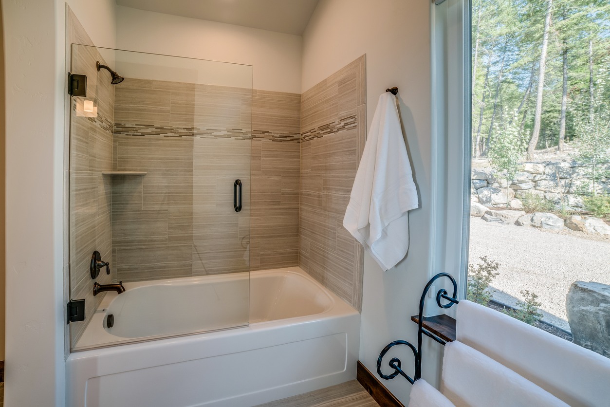 Shower & Tub Installation in Beaverton
